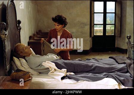 RALPH FIENNES, JULIETTE BINOCHE, THE ENGLISH PATIENT, 1996 Stock Photo