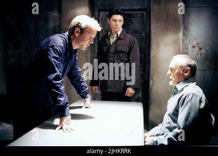 KIEFER SUTHERLAND, LOU DIAMOND PHILLIPS, DENNIS HOPPER, 24 : SEASON 1, 2001 Stock Photo