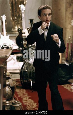 FRANKIE MUNIZ, AGENT CODY BANKS 2: DESTINATION LONDON, 2004 Stock Photo