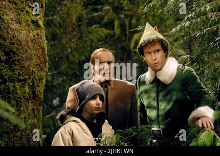 DANIEL TAY, JAMES CAAN, WILL FERRELL, ELF, 2003 Stock Photo