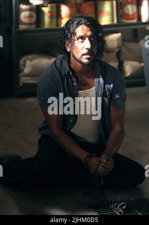 NAVEEN ANDREWS, LOST : SEASON 3, 2006 Stock Photo