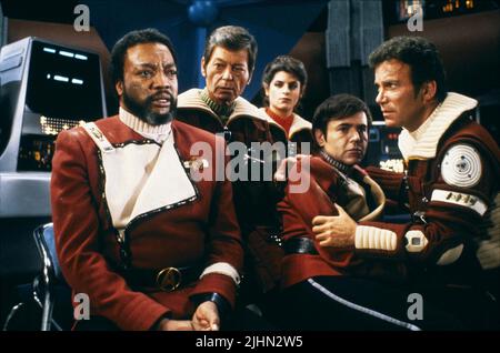 PAUL WINFIELD, DEFOREST KELLEY, WALTER KOENIG, WILLIAM SHATNER, STAR TREK II: THE WRATH OF KHAN, 1982 Stock Photo