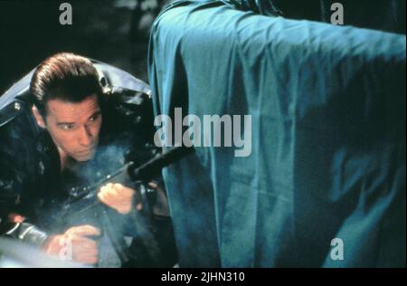 ARNOLD SCHWARZENEGGER, RAW DEAL, 1986 Stock Photo