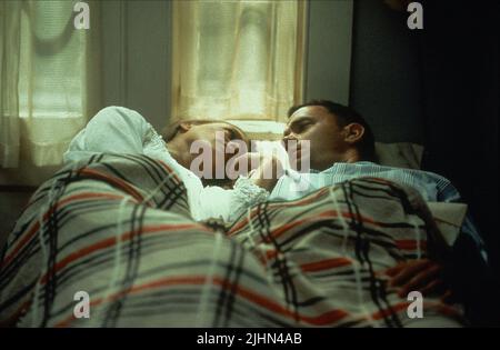 ROBIN WRIGHT, TOM HANKS, FORREST GUMP, 1994 Stock Photo