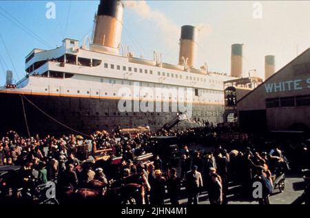 SOUTHAMPTON DOCK SCENE, TITANIC, 1997 Stock Photo