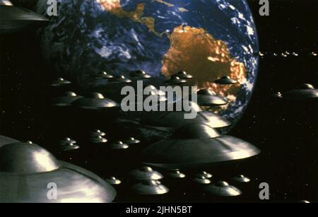 FLYING SAUCERS HEAD FOR EARTH, MARS ATTACKS!, 1996 Stock Photo