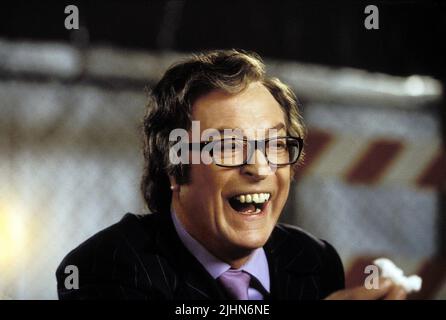 MICHAEL CAINE, AUSTIN POWERS IN GOLDMEMBER, 2002 Stock Photo