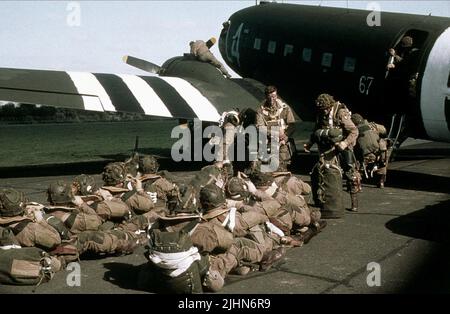 DAMIAN LEWIS, BAND OF BROTHERS, 2001 Stock Photo