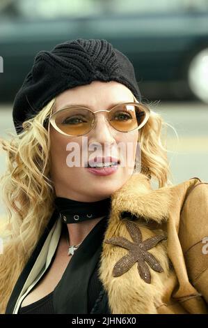 BE COOL -2005 UMA THURMAN Stock Photo - Alamy