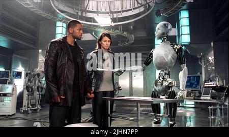 WILL SMITH, BRIDGET MOYNAHAN, SONNY THE ROBOT, I  ROBOT, 2004 Stock Photo