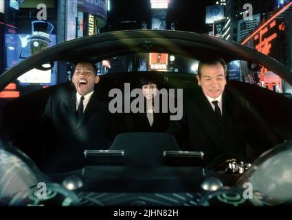 WILL SMITH, ROSARIO DAWSON, TOMMY LEE JONES, MEN IN BLACK II, 2002 Stock Photo