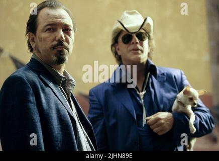 RUBEN BLADES, MICKEY ROURKE, ONCE UPON A TIME IN MEXICO, 2003 Stock Photo