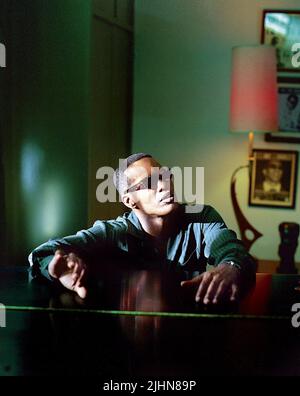 JAMIE FOXX, RAY, 2004 Stock Photo - Alamy