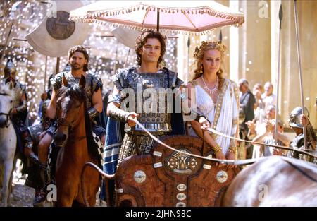 ORLANDO BLOOM, DIANE KRUGER, TROY, 2004 Stock Photo