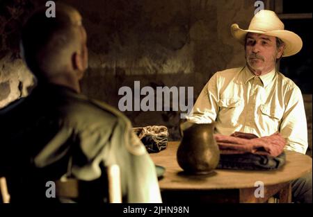 TOMMY LEE JONES, THE THREE BURIALS OF MELQUIADES ESTRADA, 2005 Stock Photo