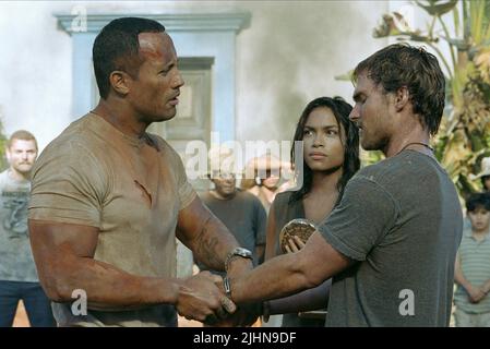 DWAYNE 'THE ROCK' JOHNSON, ROSARIO DAWSON, SEANN WILLIAM SCOTT, WELCOME TO THE JUNGLE, 2003 Stock Photo