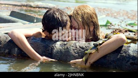 TOM HOLLAND, NAOMI WATTS, THE IMPOSSIBLE, 2012 Stock Photo