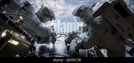 SANDRA BULLOCK, GEORGE CLOONEY, GRAVITY, 2013 Stock Photo