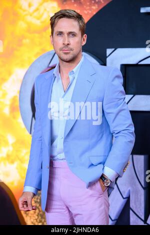 Ryan Gosling and Emma Stone attending a gala screening for La La Land held  at Ham Yard Hotel, London Stock Photo - Alamy