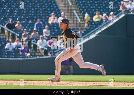 Pittsburgh Pirates' Cal Mitchell, right, celebrates with Bligh