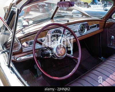 The steering wheel and dashboard of a Hudson convertible at the Homestead Waterfront car show in Homestead, Pennsylvania, USA Stock Photo