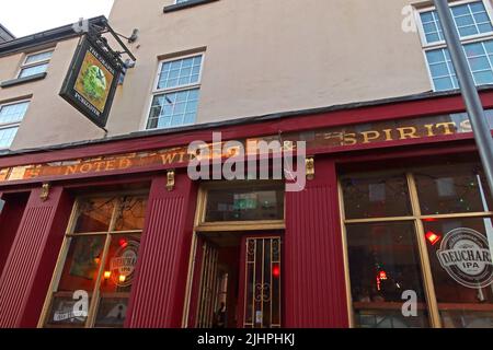 The Grapes pub exterior, 60 Roscoe street , Liverpool, Merseyside, England, UK, L1 9DW Stock Photo