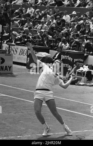 The American tennis player John McEnroe, attending the men's singles final of the French Open (vs Czech Ivan Lendl). Paris, Roland-Garros stadium, 10 June 1984 Stock Photo
