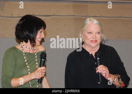 American TV, film & theatre actresses Nana Visitor & Louise Fletcher on stage at a London science fiction convention Known for Star Trek Deep Space 9. Stock Photo