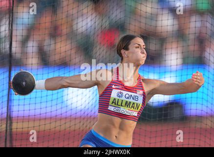 Eugene, USA. 20th July, 2022. Valarie Allman of the United States competes during the women's discus throw final at the World Athletics Championships Oregon22 in Eugene, Oregon, the United States, July 20, 2022. Credit: Wu Xiaoling/Xinhua/Alamy Live News Stock Photo