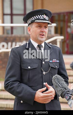 Crime - Guildford Pub Bombings - Seven Stars Public House. The Seven ...