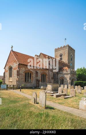 Mersea Church Essex, view in summer of the church and churchyard of St Peter & St Paul in West Mersea, Mersea Island, Essex, England, UK Stock Photo