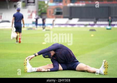 South Africa's Dwaine Pretorius during a training session at Emirates Old Trafford, Manchester. Picture date: Thursday July 21, 2022. Stock Photo