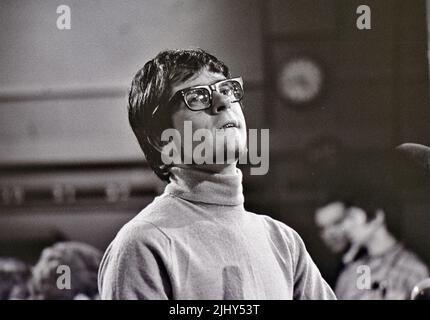 MANFRED MANN UK rock group on Ready, Steady,Go !  in 1966 with Manfred on keyboards. Stock Photo