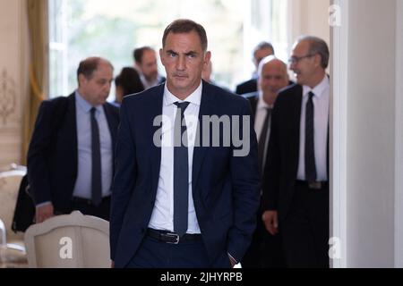 Paris, France. 21st July, 2022. President of the Corsica region Gilles Simeoni leaves after the strategic committee on the future of the French Mediterranean island of Corsica in Paris on July 21, 2022. Photo by Raphael Lafargue/ABACAPRESS.COM Credit: Abaca Press/Alamy Live News Stock Photo