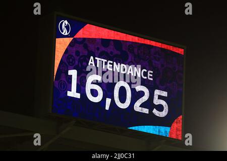 London, UK. 21st July, 2022. The scoreboard shows the match attendance of 16,025 during the game. UEFA Women's Euro England 2022, quarter-final match, Germany women v Austria women at the Brentford Community Stadium in London on Thursday 21st July 2022. this image may only be used for Editorial purposes. Editorial use only, license required for commercial use. No use in betting, games or a single club/league/player publications. pic by Steffan Bowen/Andrew Orchard sports photography/Alamy Live news Credit: Andrew Orchard sports photography/Alamy Live News
