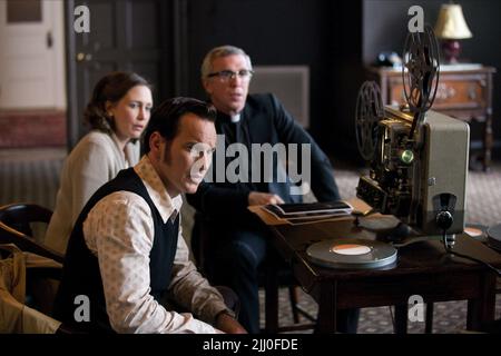 VERA FARMIGA, PATRICK WILSON, STEVE COULTER, THE CONJURING, 2013 Stock Photo