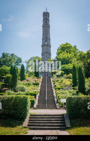 Battlefield Monument, at 77 King Street West, is part of Stoney Creek Battlefield Park. The monument is situated at the south-east corner of Centennia Stock Photo