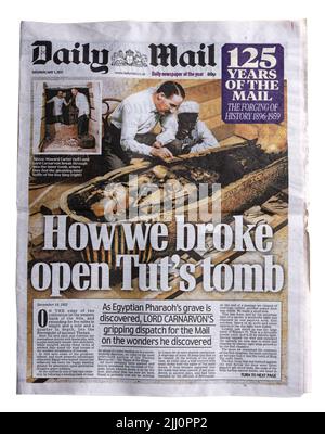 A reproduction Daily Mail front page from May 1 1921 about the opening of Tutenkhamun's Tomb Stock Photo