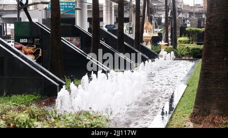 Decorative Water Fountain Pool Novotel Bangkok Ploenchit Sukhumvit Thailand Stock Photo