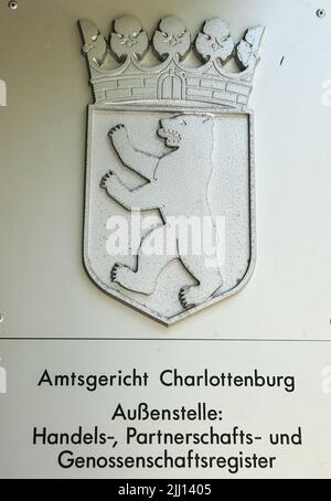 Berlin, Germany. 20th July, 2022. A sign at the entrance points to the Charlottenburg Local Court in the Berlin-Brandenburg Higher Administrative Court on Hardenbergstraße. Here is the branch office of the commercial register, partnership register and register of cooperatives. Credit: Jens Kalaene/dpa/Alamy Live News Stock Photo