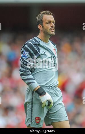 ARSENAL GOALKEEPER - MANUEL ALMUNIA Stock Photo