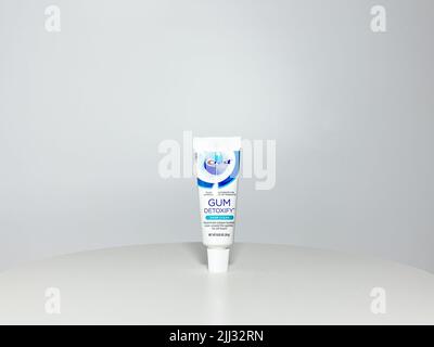 Orlando, FL USA - July 14, 2022:  A tube of Crest ProHealth Gum Detoxify toothpaste on a white background. Stock Photo