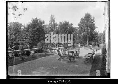 Segersjö Herrgård, the park around the manor. Chamberlain Montgomery ...