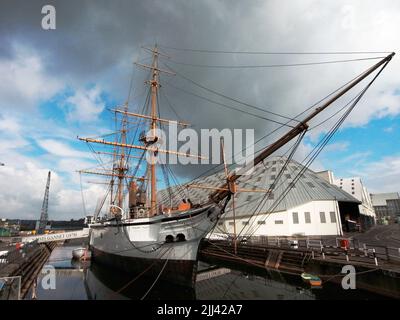AJAXNETPHOTO. 3RD APRIL, 2019. CHATHAM, ENGLAND. - HISTORIC DOCKYARD -  HMS GANNET, A COMPOSITE HULLED TEAK AND IRON FRAMED STEAM AND SAIL POWERED VICTORIAN SLOOP BUILT AT SHEERNESS IN 1878. AFTER 90 YEARS SERVICE AS A GLOBAL PATROL SHIP AND AS  THE TRAINING SHIP T.S. MERCURY BASED ON THE HAMBLE RIVER NEAR SOUTHAMPTON, SHE WAS RESTORED AND NOW RESIDES IN NR 4 DRY-DOCK AT THE CHATHAM HISTORIC DOCKYARD.  PHOTO:JONATHAN EASTLAND/AJAXREF:GXR191104 7830 Stock Photo
