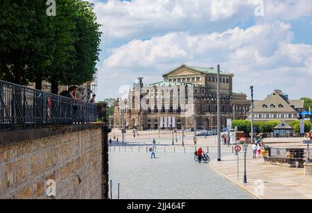 Dresden, Germany - June 28, 2022: View to the Semperoper or Semper Opera. Sight of the opera house from the Brühlsche Terrassen and the terraced shore Stock Photo