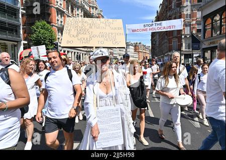 London, UK. 23rd July, 2022. Thousands of Covid vaccine victim march for our children assembly at Buckingham palace march to Kensington towards Speaker corner, London, UK. - 23 July 2022. Credit: See Li/Picture Capital/Alamy Live News Stock Photo