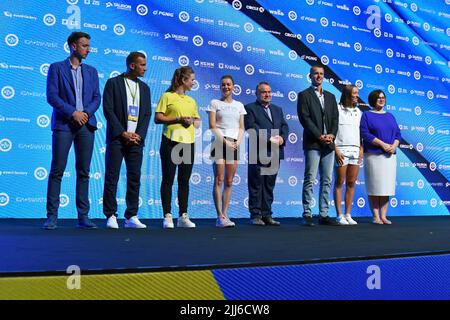 Krakow, Poland. 23rd July, 2022. Sergiy Stakhovsky, Andriy Shevchenko, Elina Svitolina, Agnieszka Radwanska, Martyn Pawelski, Iga Swiatek during Iga Swiatek and Friends for Ukraine charity match on July 23, 2022 in Krakow, Poland. (Photo by Krzysztof Porebski/PressFocus/Sipa USA)France OUT, Poland OUT Credit: Sipa USA/Alamy Live News Stock Photo