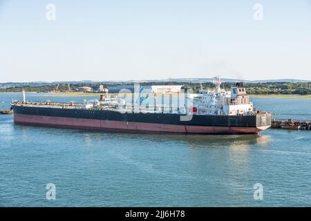 Feyha N, crude oil tanker docked at the Southampton oil refinery and gas storage site. Stock Photo