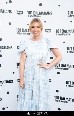 London, UK, Friday, 22nd July 2022  Amy Hart arrives at the 101 Dalmations Press night at the Regent’s Park Open Air Theatre. Credit: DavidJensen / Empics Entertainment / Alamy Live News Stock Photo