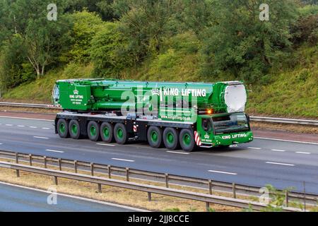 KING LIFTING, UK crane rental company.  New Liebherr eight-axle LTM 1450-8.1, main boom, wheeled mobile telescopic crane. 12-speed ZF-TC Tronic gearbox.  Liebherr 8-axle crane features, at 85 m, the longest telescopic boom in the world that can be carried on public roads with a 12-tonne axle load. Stock Photo